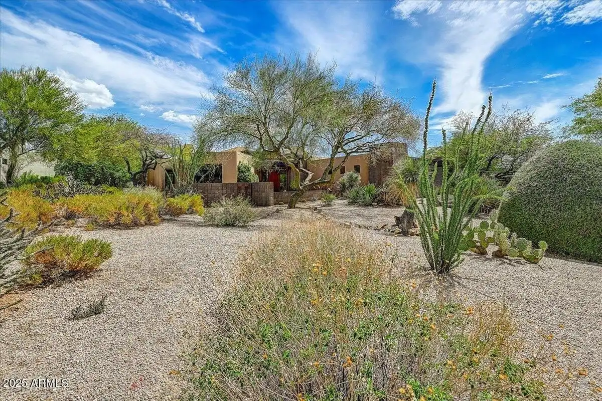 10687 E Fernwood Ln Scottsdale, AZ 85262 photo 5