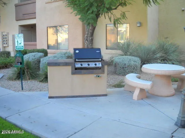 10030 W Indian School Rd Phoenix, AZ 85037 photo 2