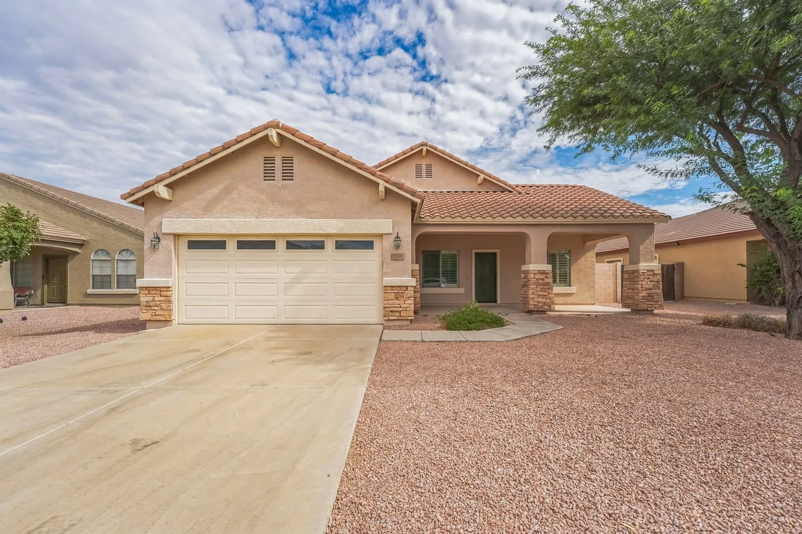 1268 E Birdland Dr Gilbert, AZ 85297 photo 3