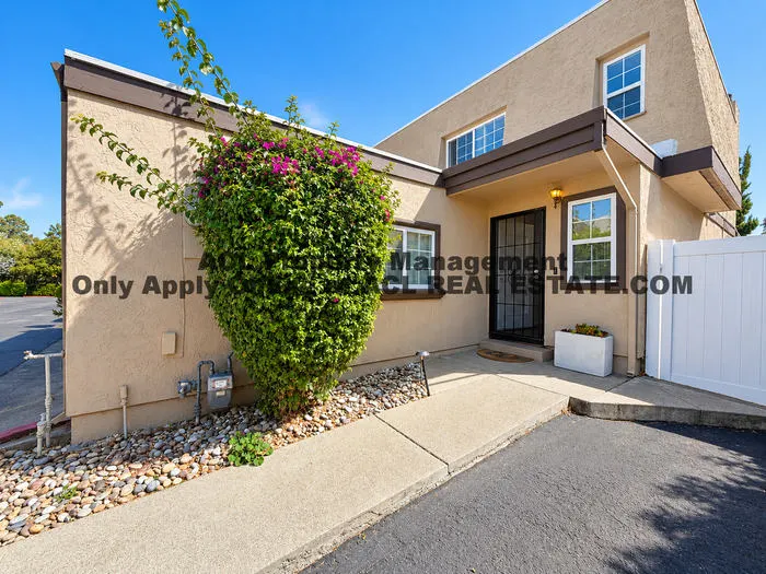 273 Sunset blvd