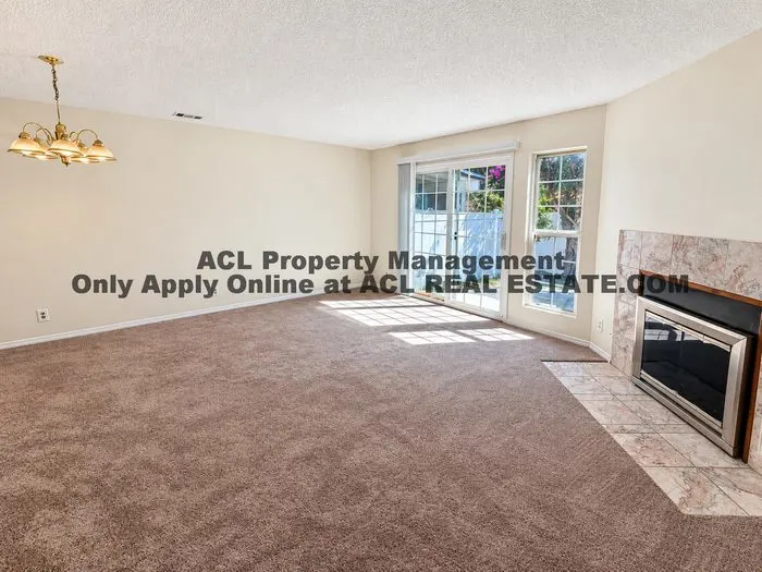 273 Sunset blvd photo 3