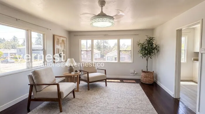 6618 Laird Ave Oakland, CA 94605 photo 3
