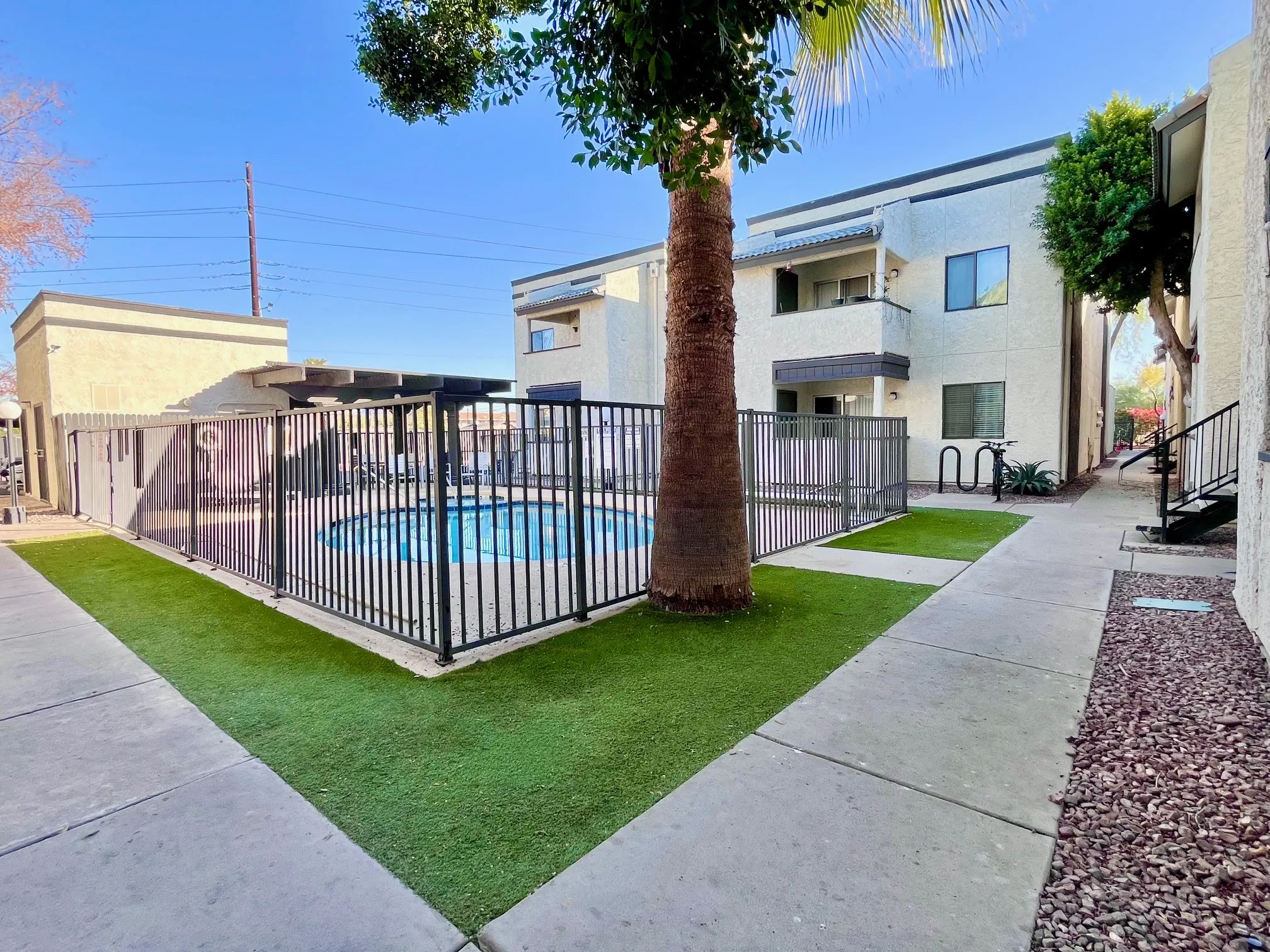 4308 N Longview Ave Phoenix, AZ 85014 photo 4