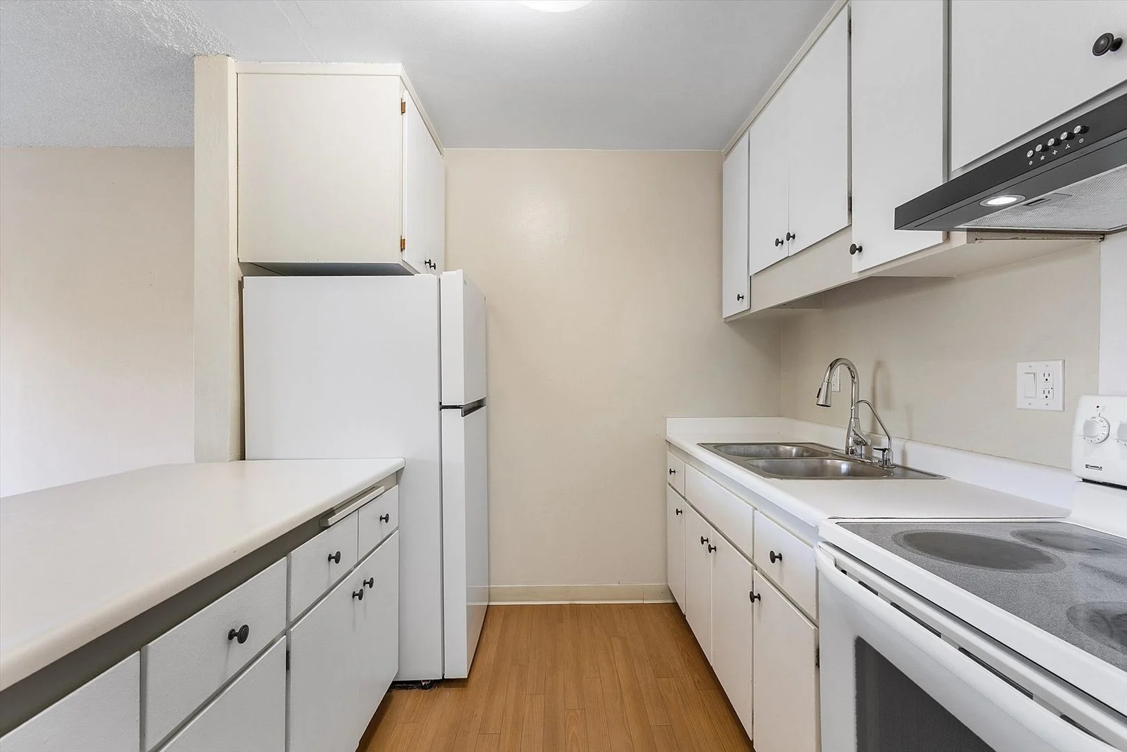 1327 Webster St #B305 - Studio | 1 bath | Condo photo 3