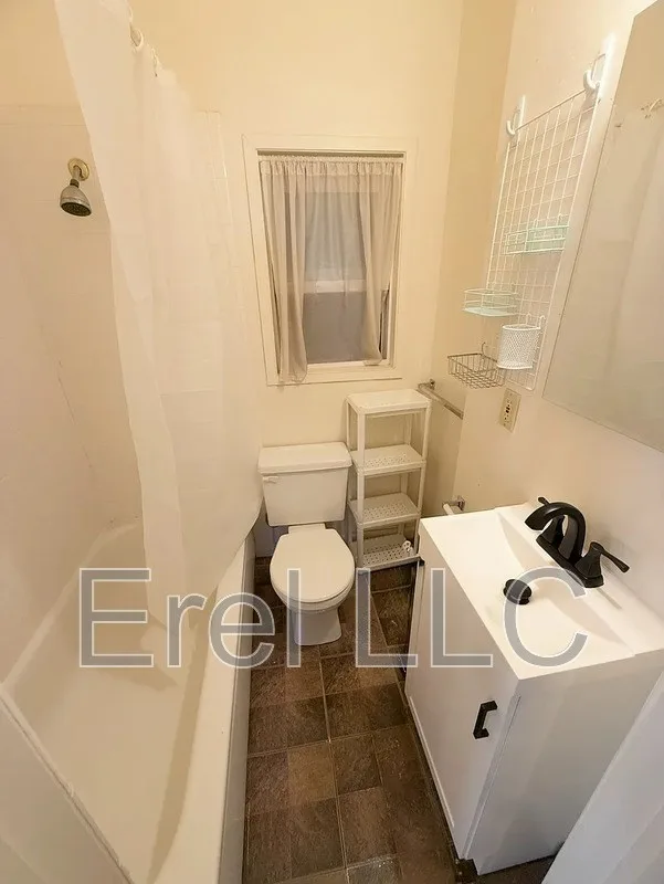 1829 Highland Pl unit 311 photo 3