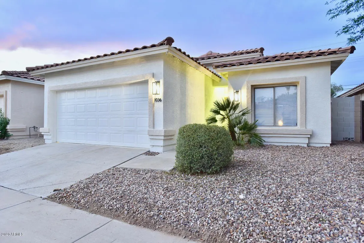 1036 E Susan Ln Tempe, AZ 85288 photo 2