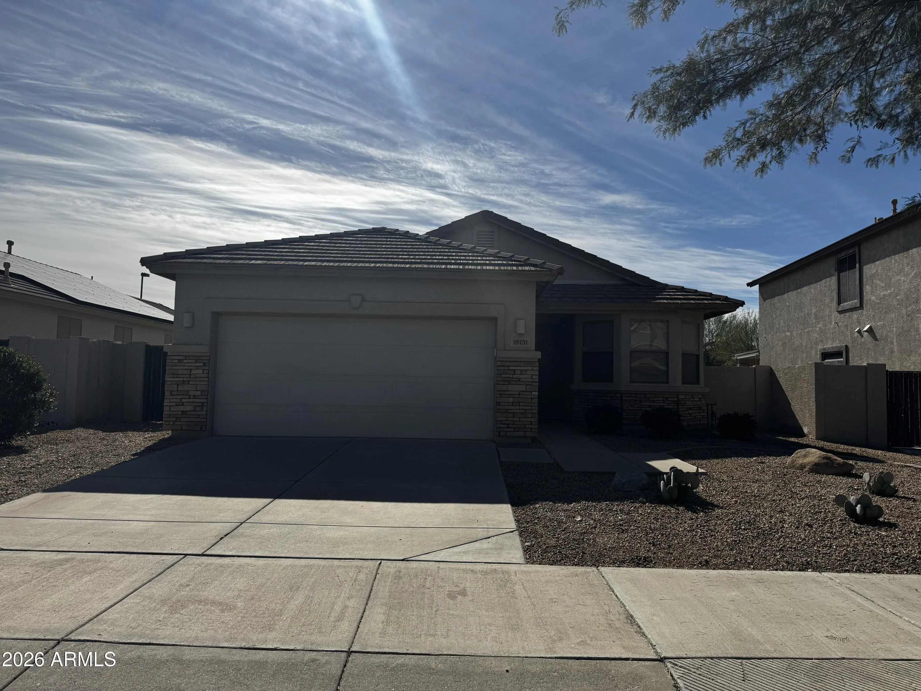 18131 W Canyon Ln Goodyear, AZ 85338 photo 2