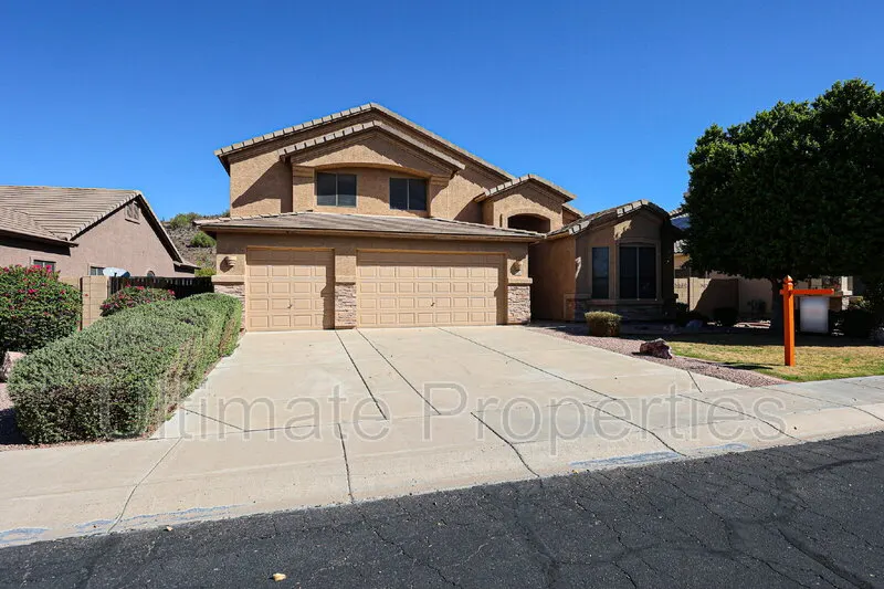 6336 W Misty Willow Ln photo 2