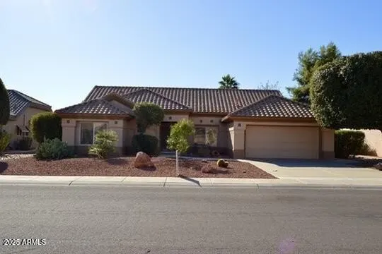 15621 W Heritage Dr Sun City West, AZ 85375 photo 2