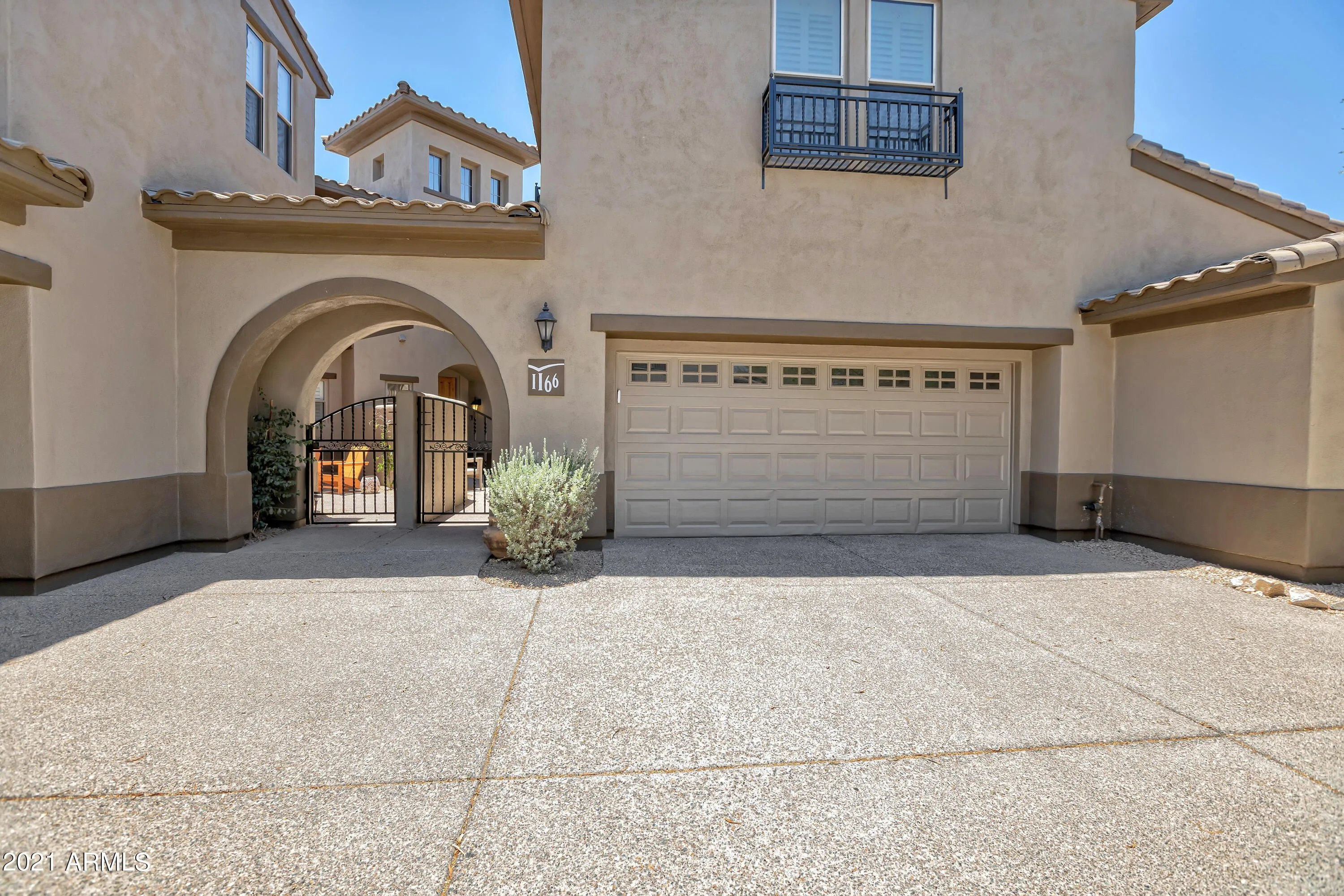 20802 N GRAYHAWK Drive