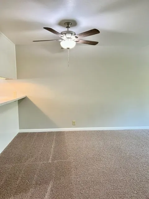 Concord Beautiful remodeled 1 bedroom 1 bath condo! Central location photo 5