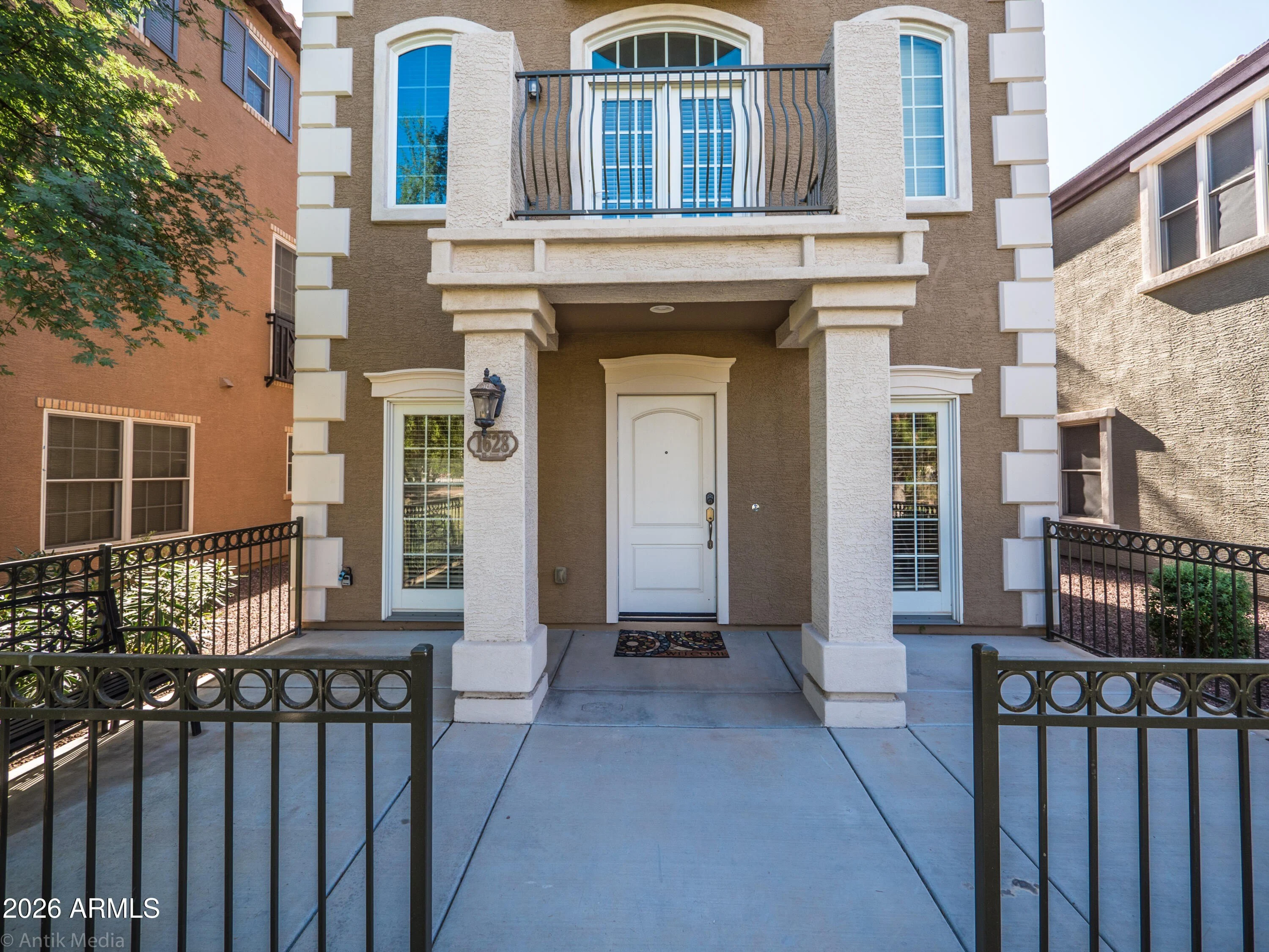 1628 E Canyon Creek Dr Gilbert, AZ 85295