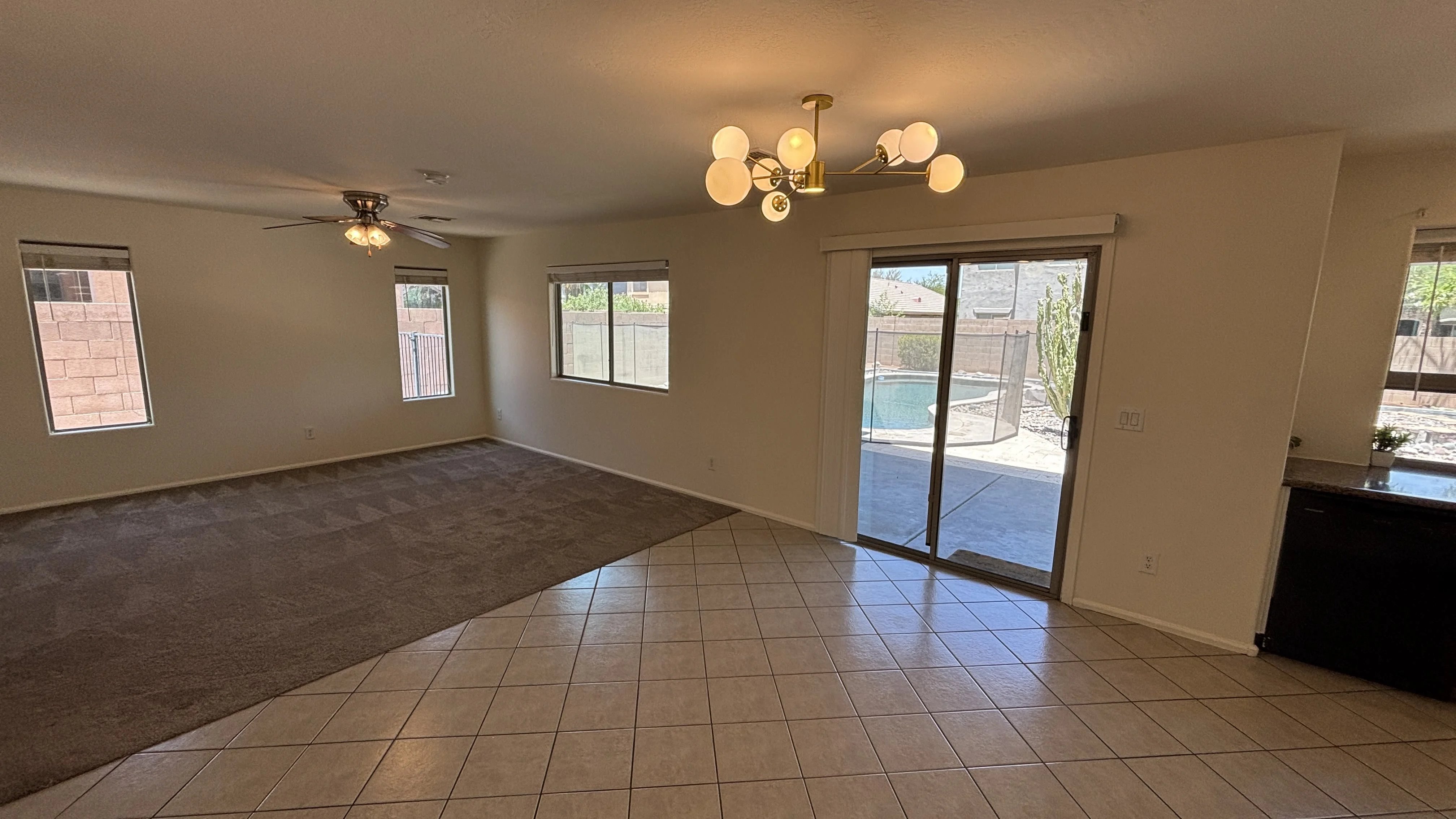 624 W Mesquite Tree Ln San Tan Valley, AZ 85143 photo 4