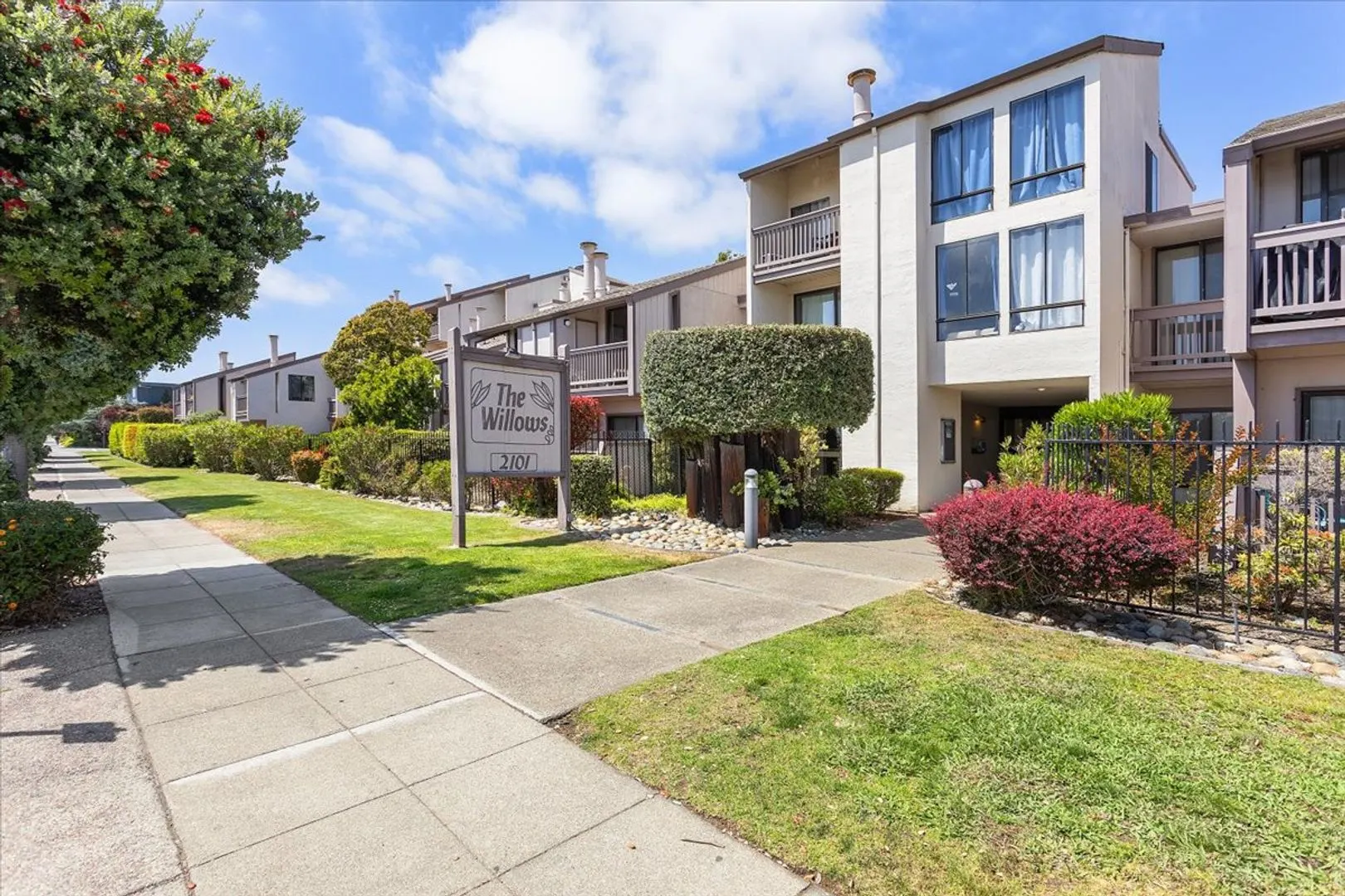2101 Shore Line Drive, Alameda, CA 94501 photo 2