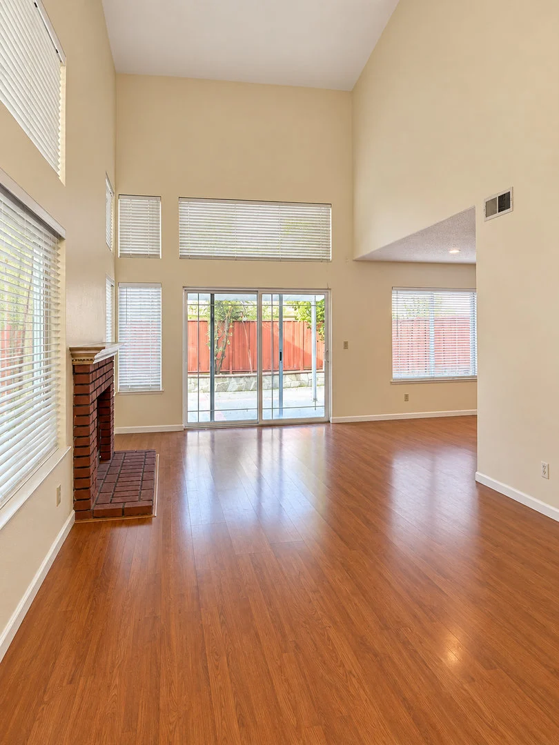 Spacious 4-Bedroom Fremont Home photo 4