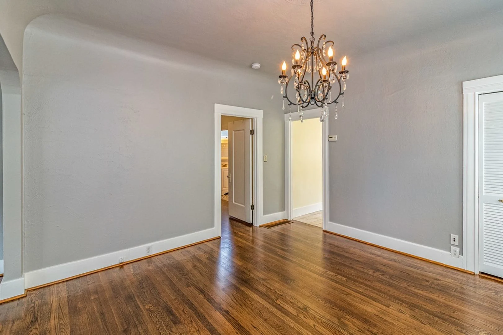 832 Oak St - 2+ bedroom | 1 bath | Single family home | Coming soon photo 4