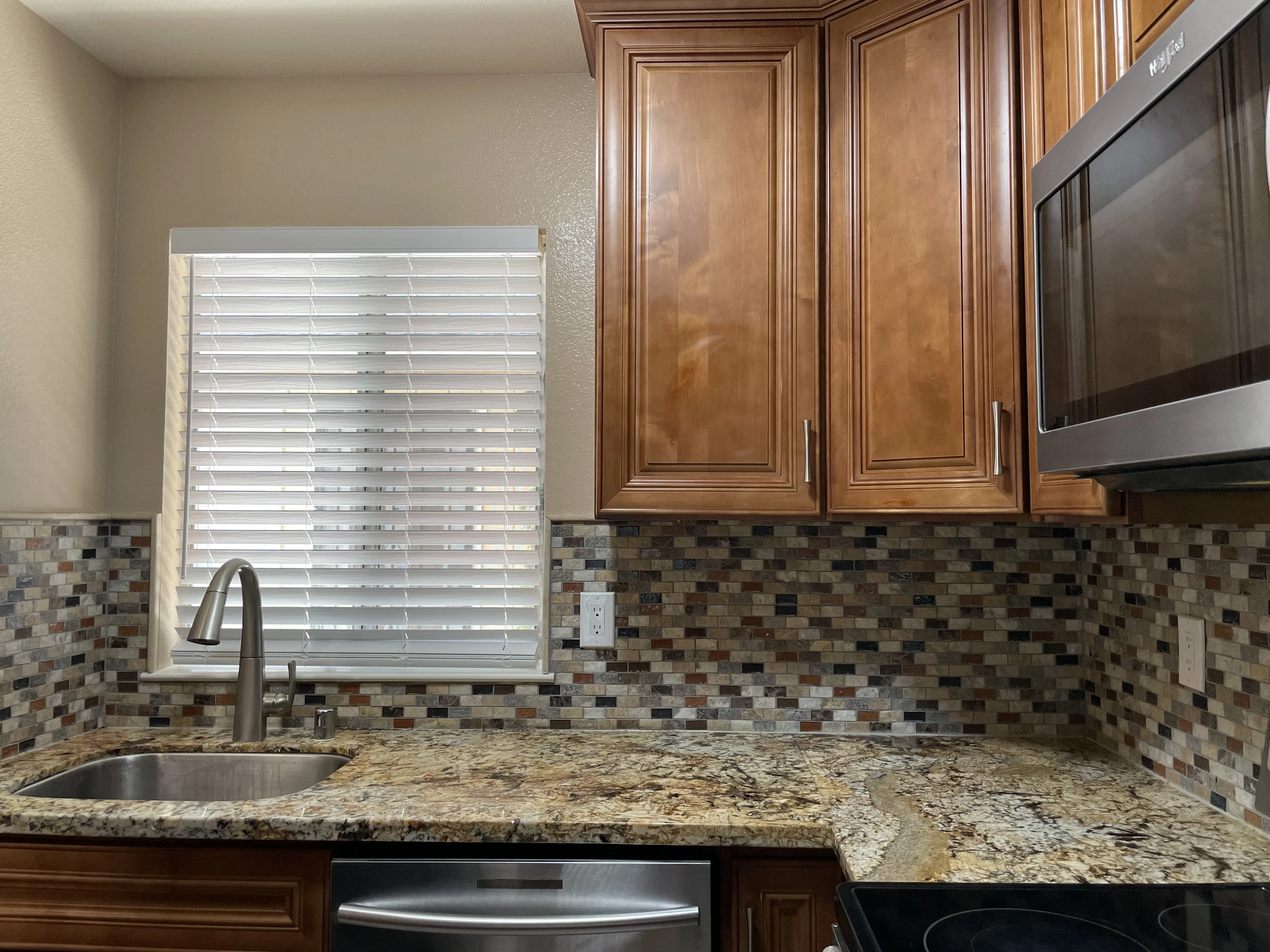 36875 Sycamore Street, Newark, CA 94560 photo 2