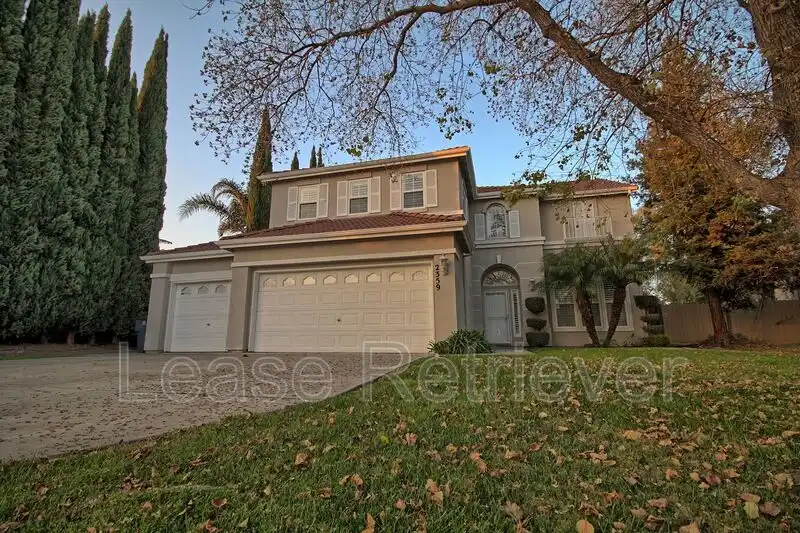 2359 Riviera Ct photo 2