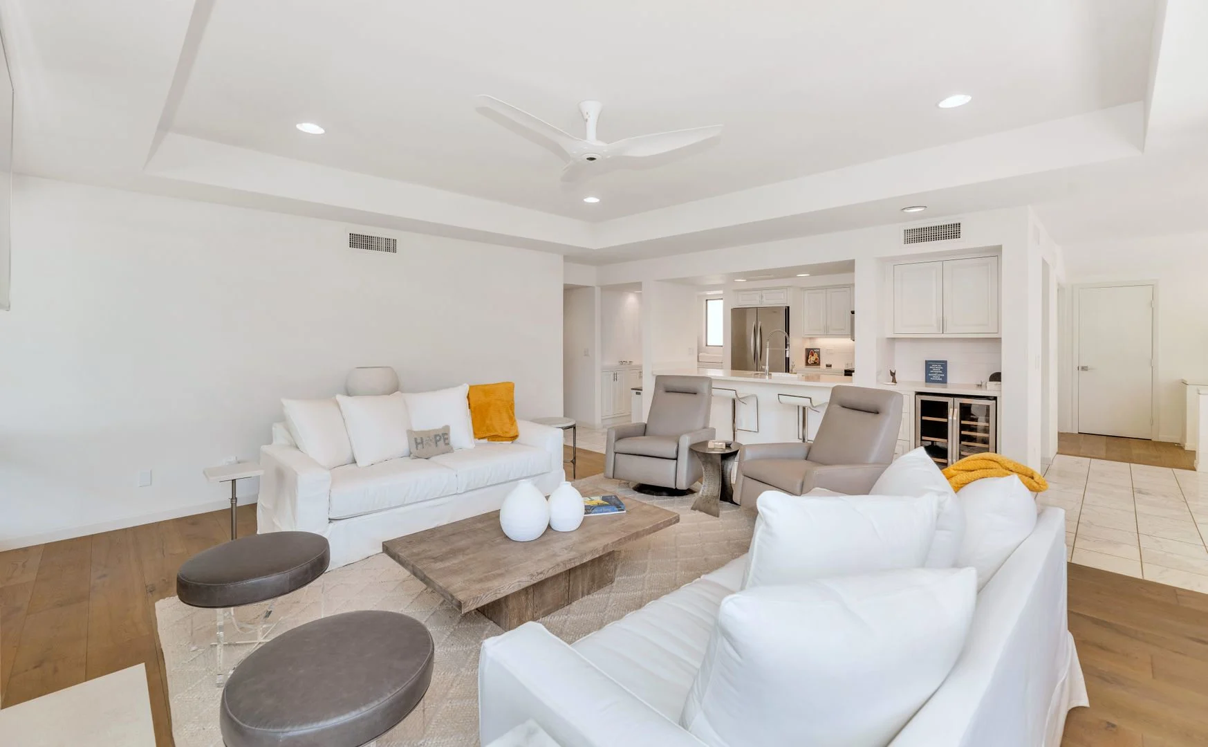 Rates Vary: $4,995 - $8,995 photo 4