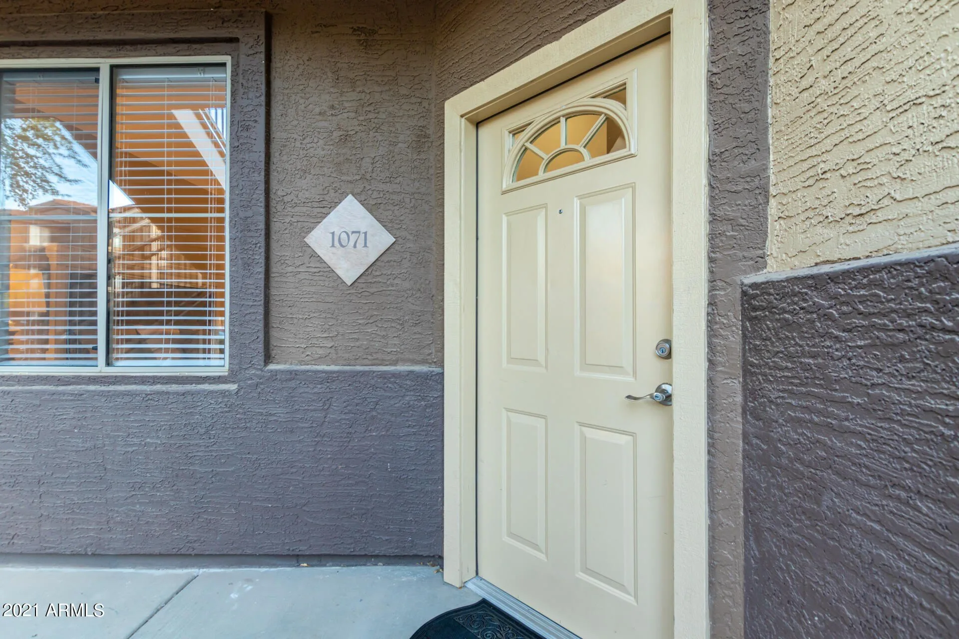 10136 E Southern Avenue photo 3