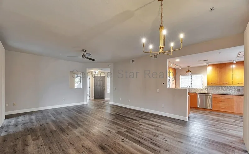15252 N 100th St Scottsdale, AZ 85260 photo 3