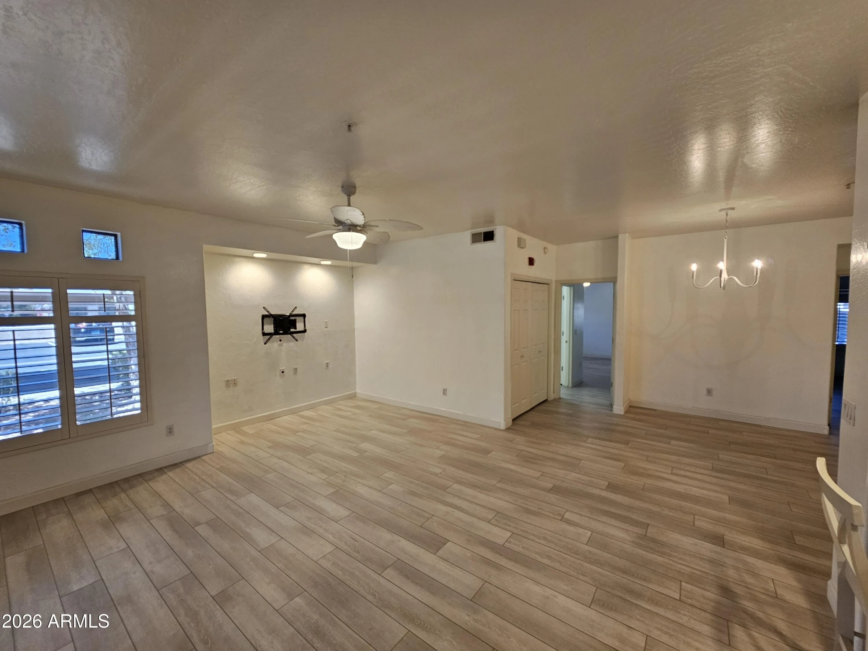 1351 N Pleasant Drive photo 5