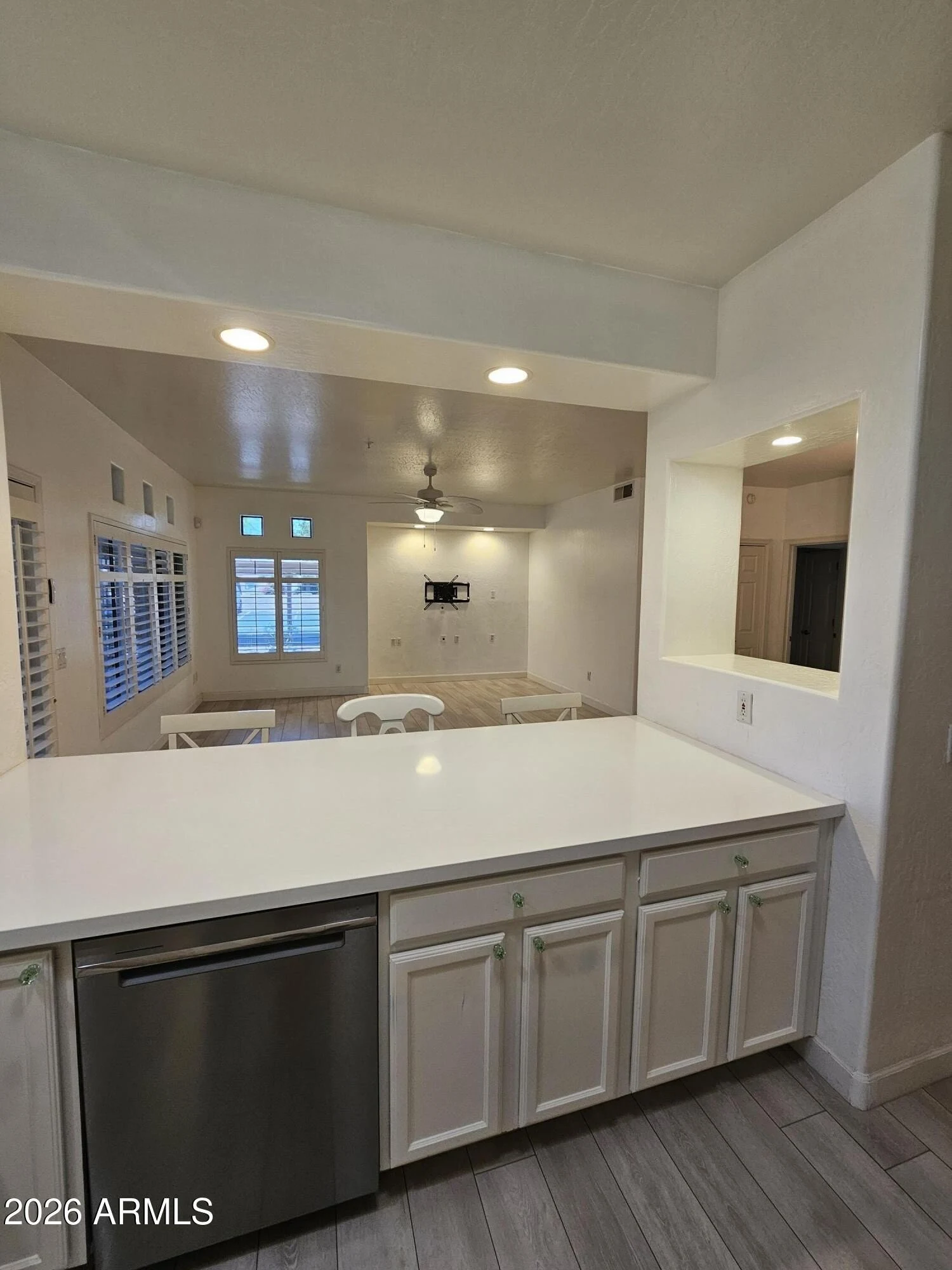 1351 N Pleasant Drive photo 3