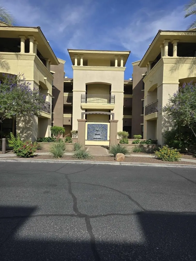 7601 E Indian Bend Rd Scottsdale, AZ 85250 photo 3