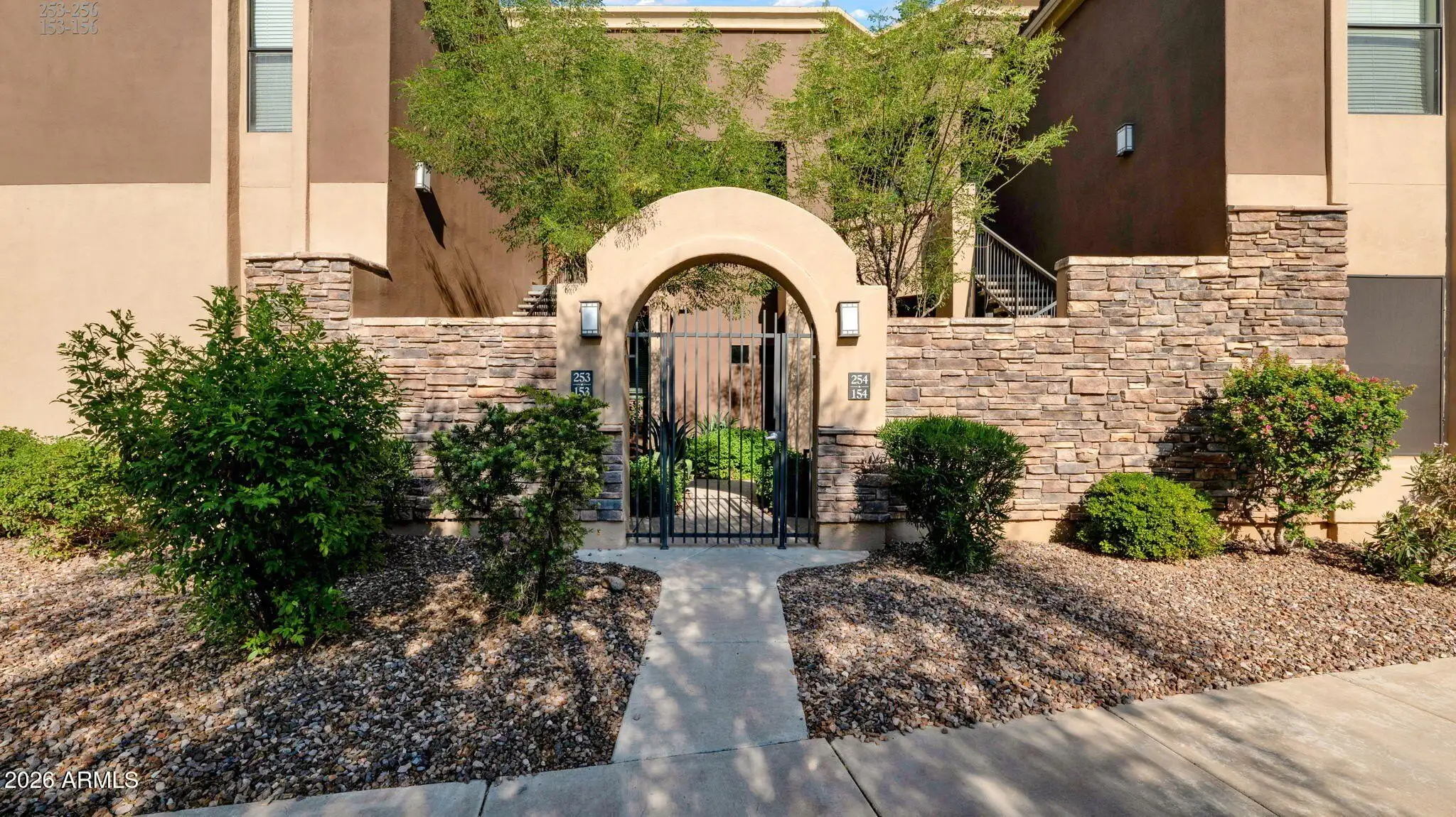 7027 N Scottsdale Rd Paradise Valley, AZ 85253 photo 3