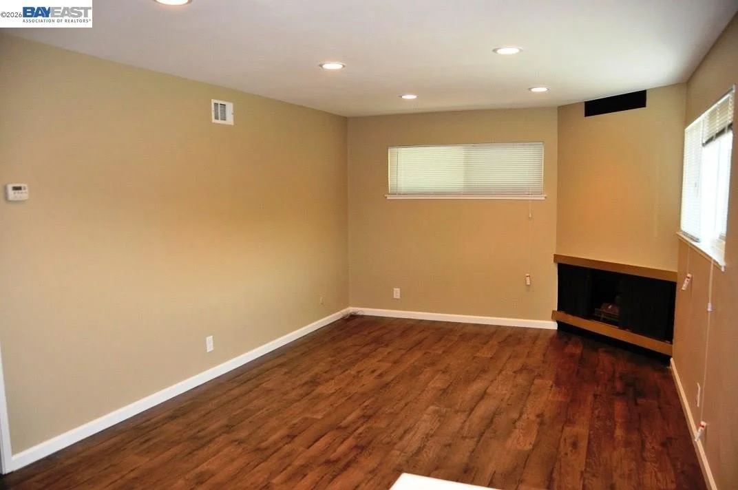 1581 Mendenhall Drive photo 4
