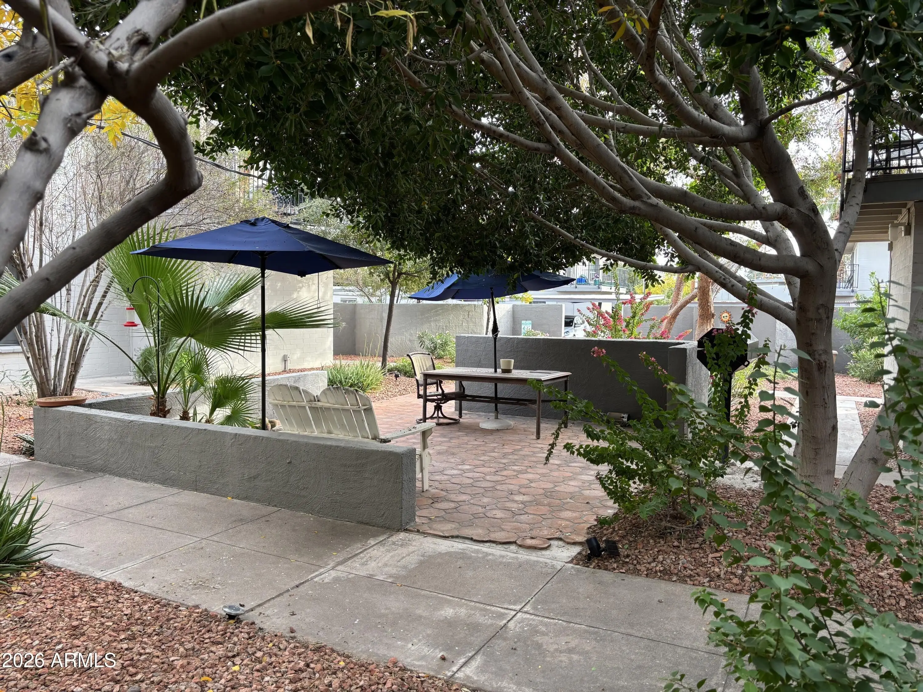 4111 E Camelback Rd Phoenix, AZ 85018 photo 2