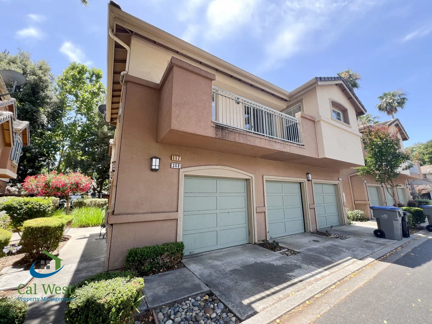 348 Ribbonwood Ave San Jose, CA 95123 photo 2