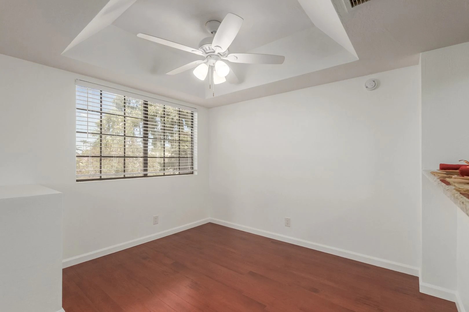 500 N Gila Springs Blvd photo 4