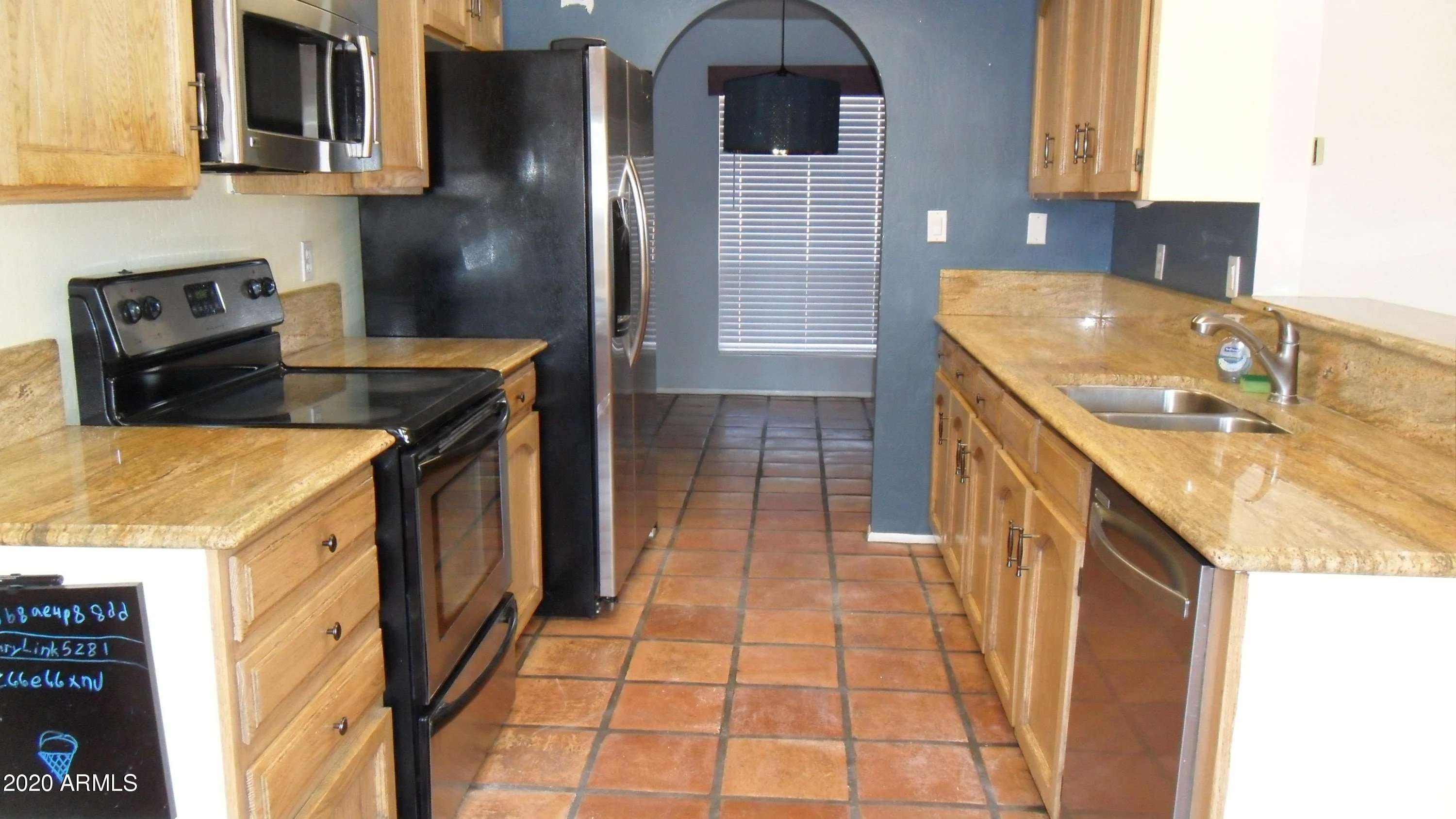 6935 E HEARN Road photo 4