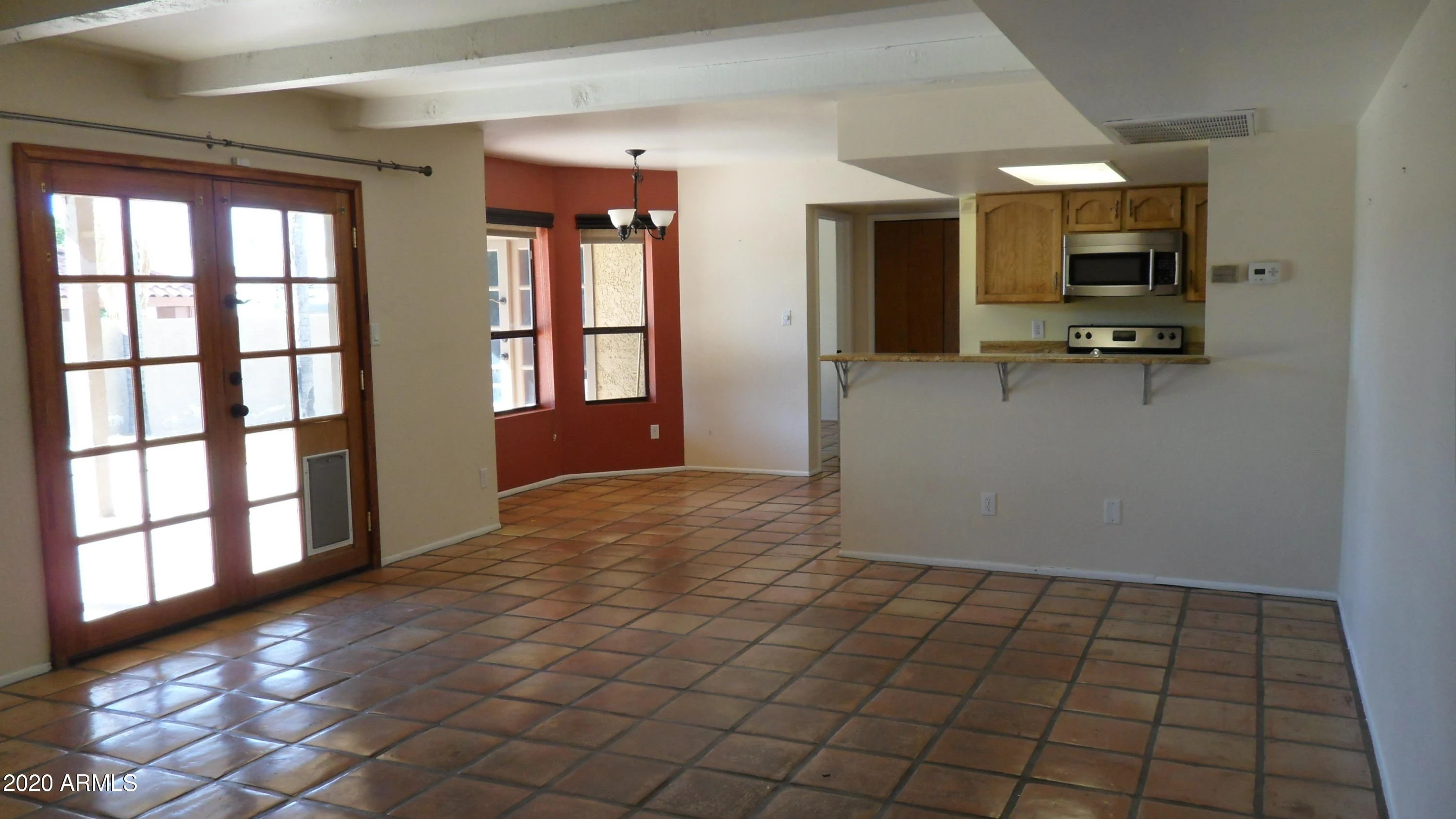 6935 E HEARN Road photo 3