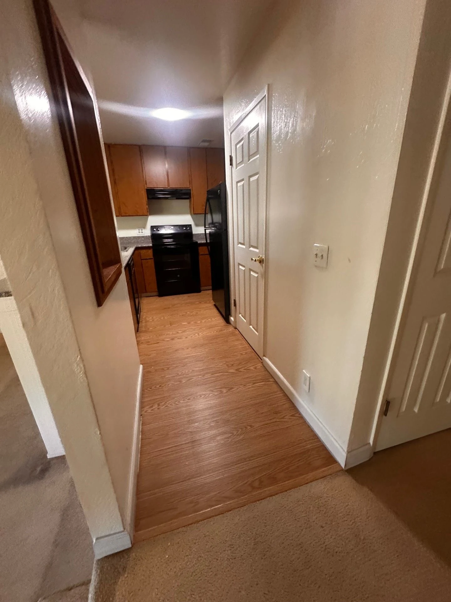3501 35th Ave photo 4