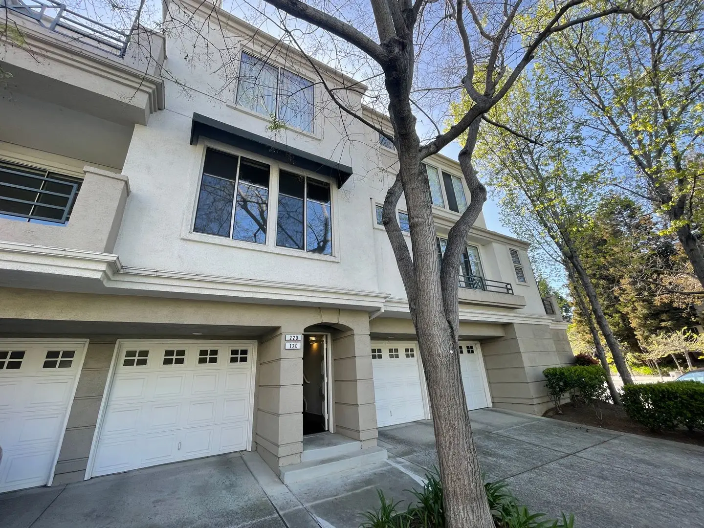 450 Navaro Way, San Jose, CA 95134 photo 2