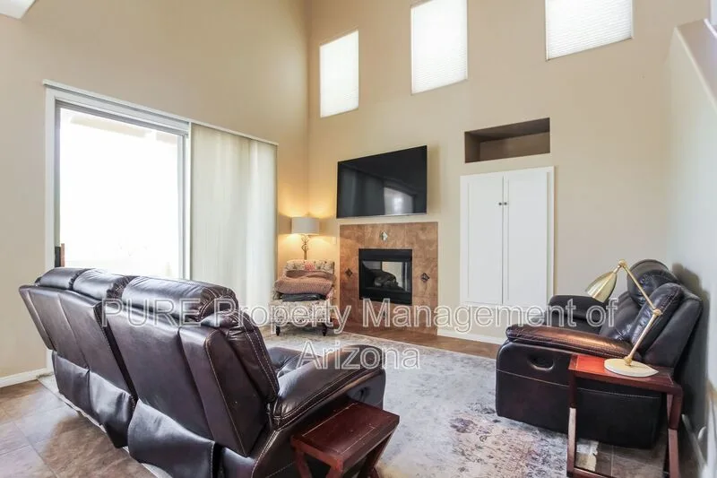16420 N Thompson Peak Pkwy Scottsdale, AZ 85260 photo 3