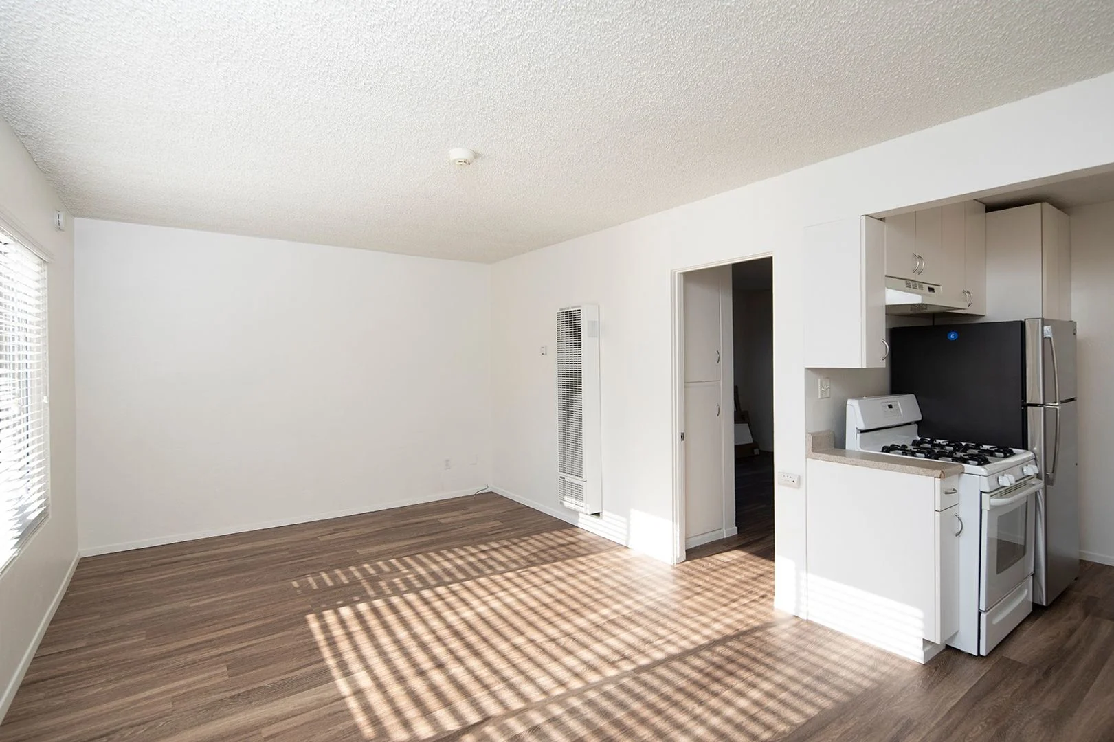 Spacious 1BR in Great Ocean Beach/Point Loma Area!