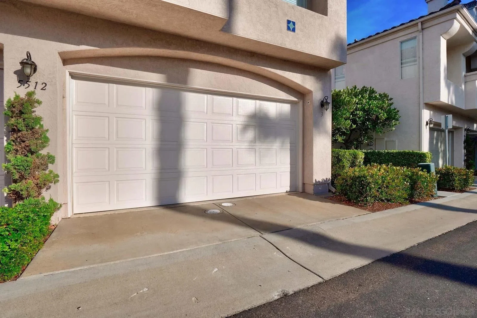 5512 Renaissance Avenue photo 2
