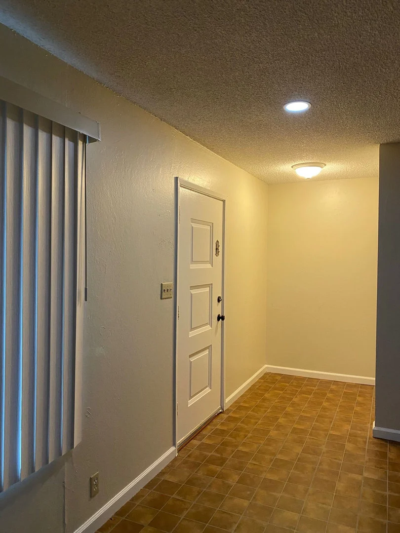 COMING SOON! | $2,800 / 2 BR /1 BA -  REMODELED APARTMENT IN IRVINGTON AREA OF CENTRAL FREMONT photo 4