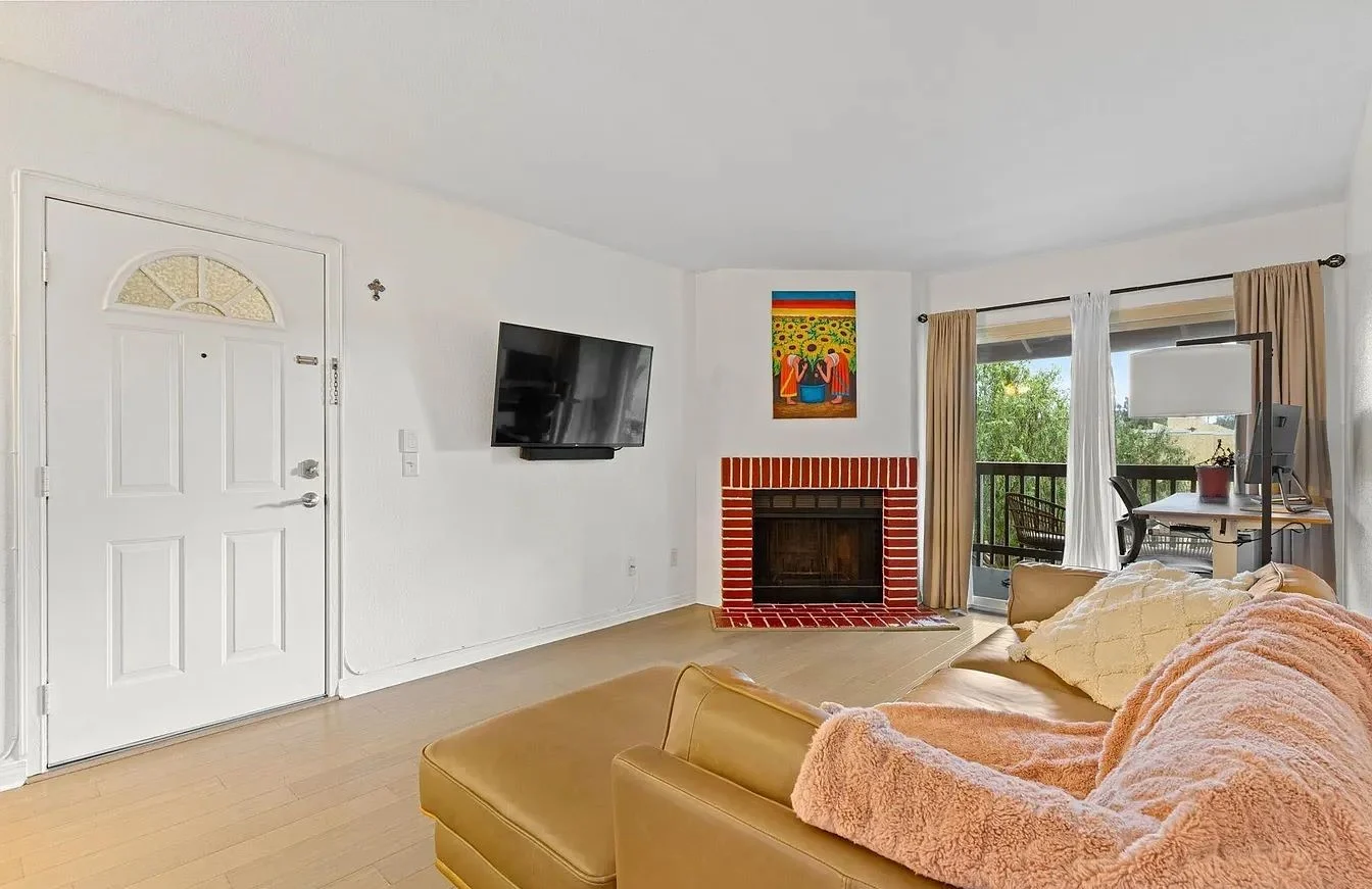 2930 Alta View Dr San Diego, CA 92139 photo 5