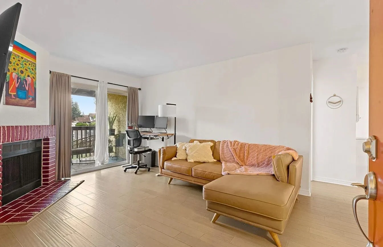 2930 Alta View Dr San Diego, CA 92139 photo 3
