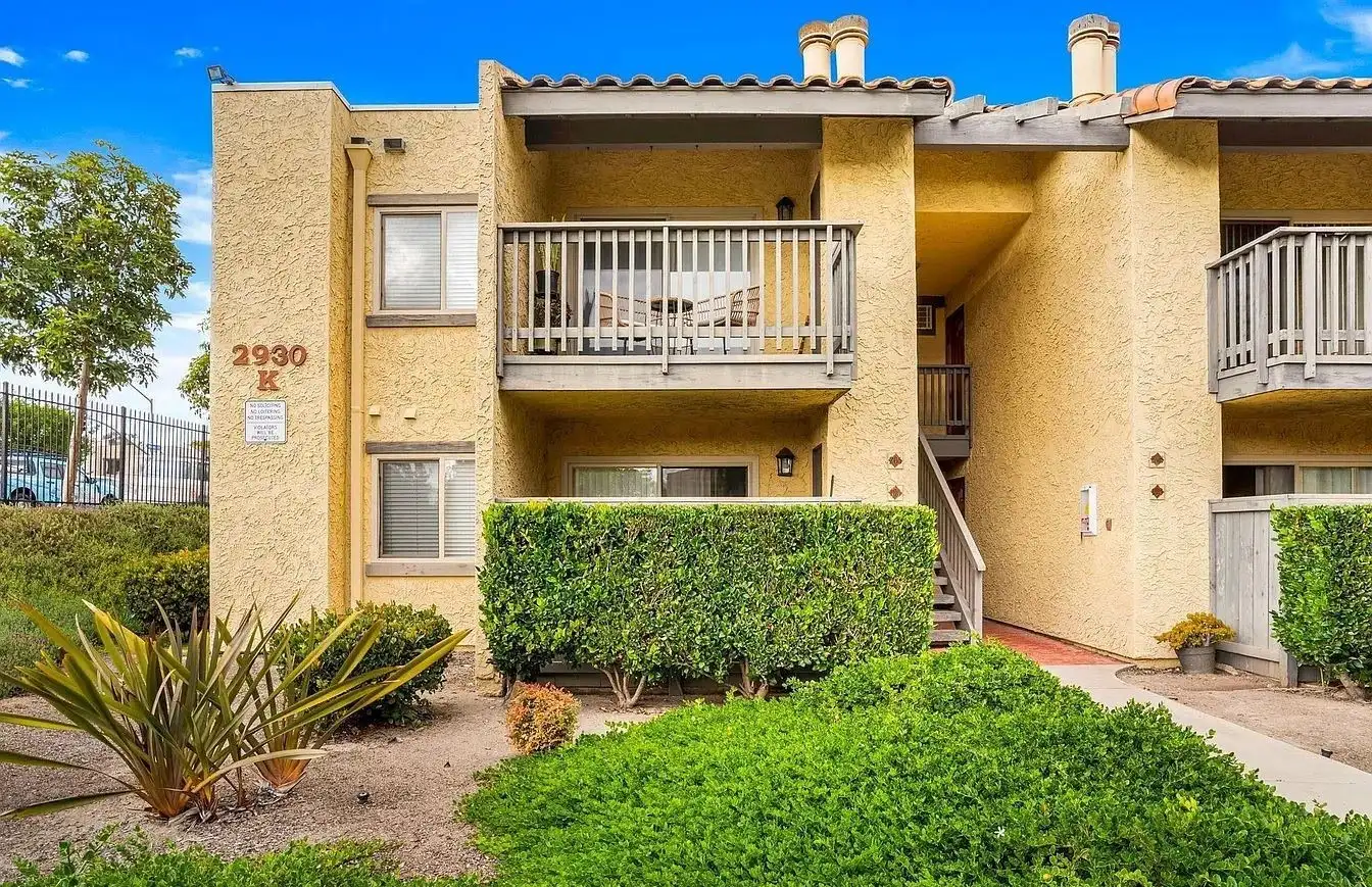 2930 Alta View Dr San Diego, CA 92139 photo 2