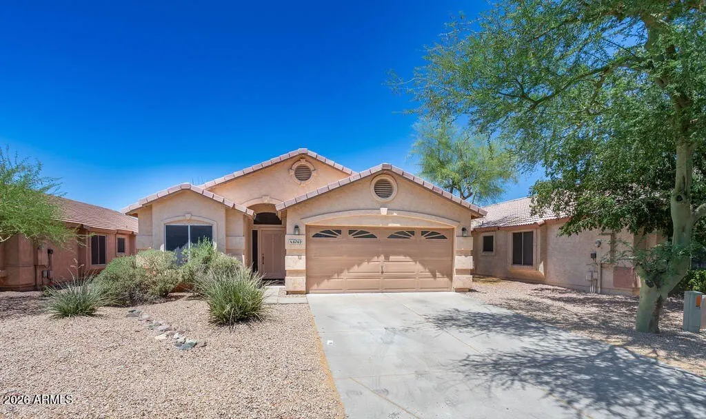 6762 W Del Mar Ln Peoria, AZ 85381 photo 2