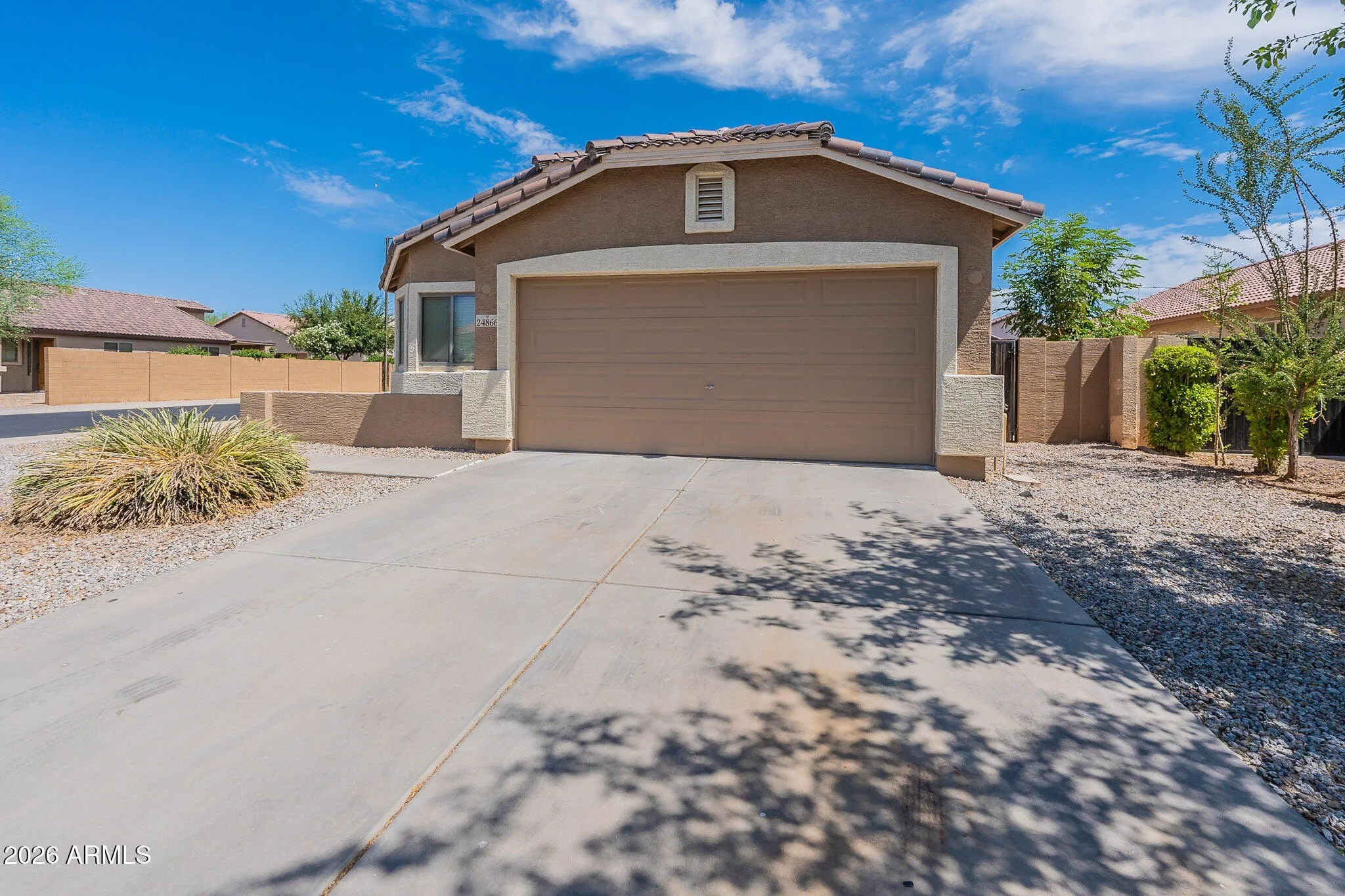 24866 W Huntington Dr Buckeye, AZ 85326 photo 2
