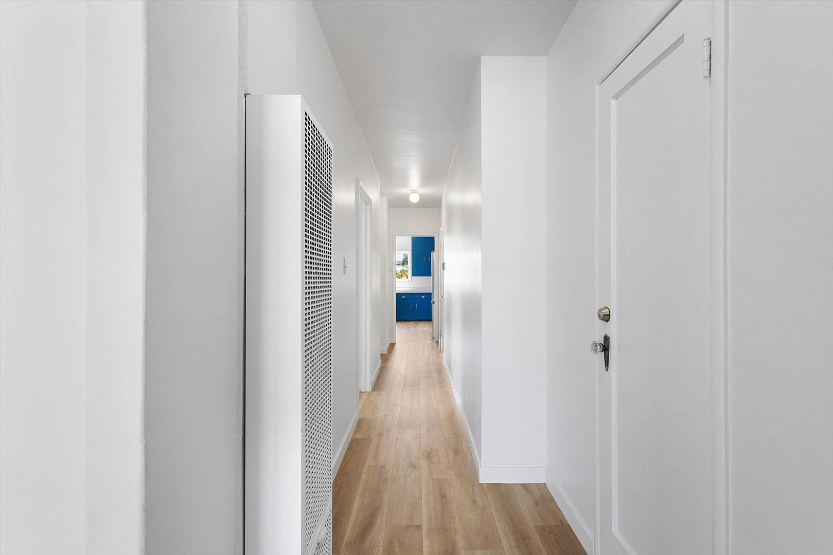 2432 Webb Ave unit 2432 Webb Ave #B - LU photo 3