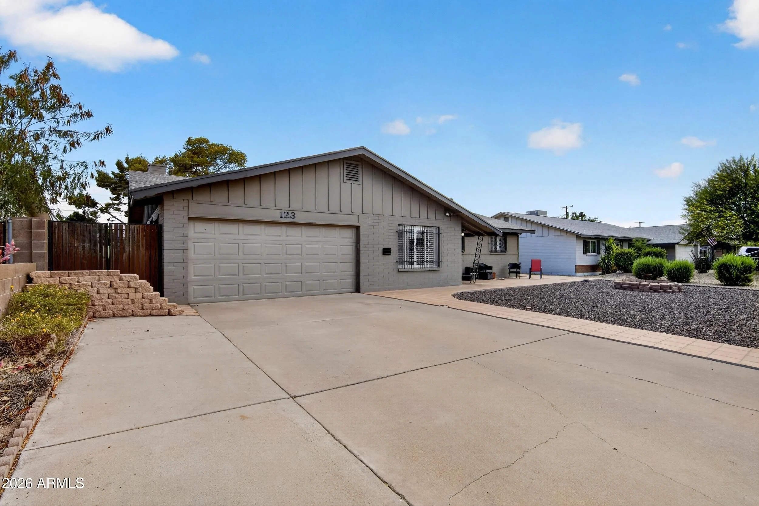 123 E Erie Dr Tempe, AZ 85282 photo 5