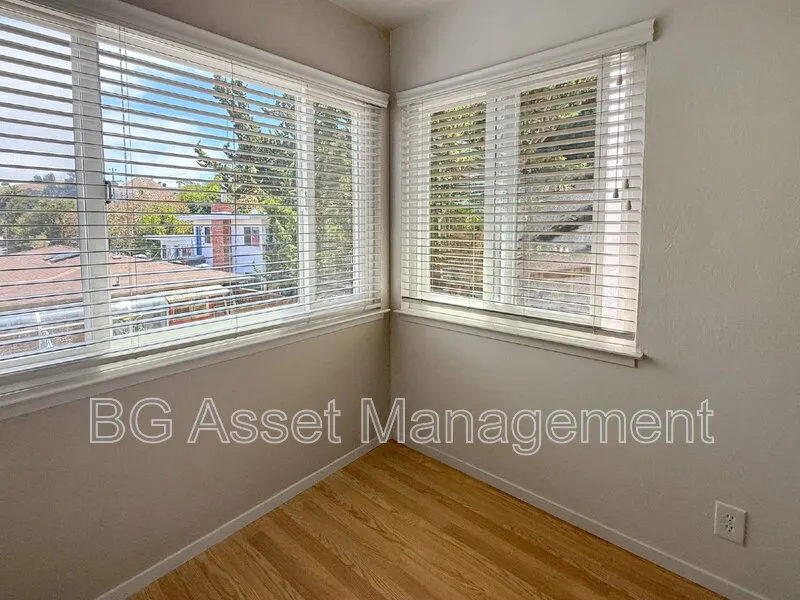121 Eddy St Richmond, CA 94801 photo 3