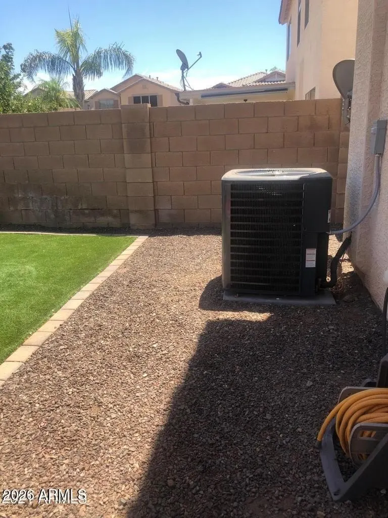 12860 W Monte Vista Rd Avondale, AZ 85392 photo 5